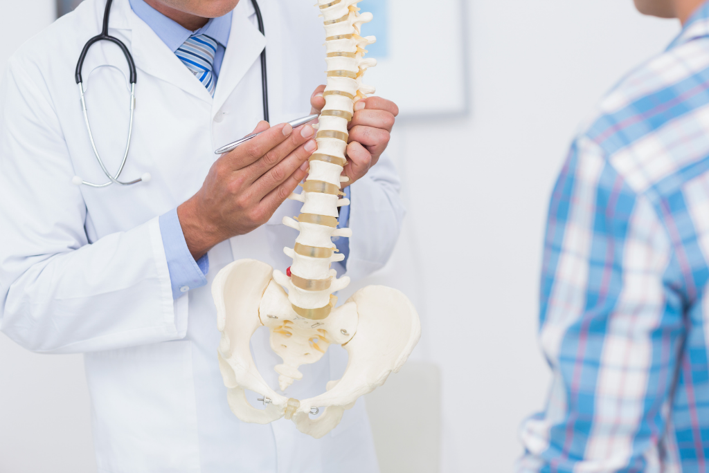 10 bonnes raisons de choisir un chiropraticien pour traiter un mal de dos